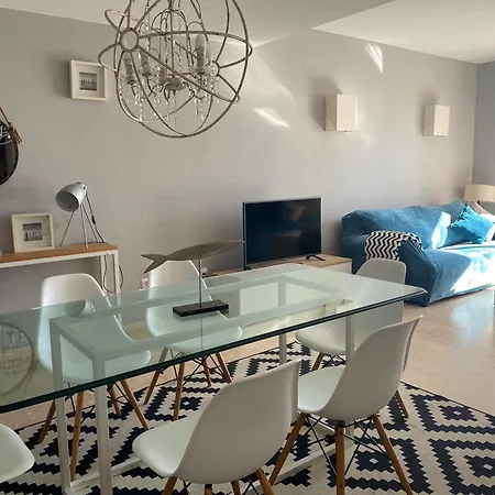 Sea Frontline Stylish House Apartment *